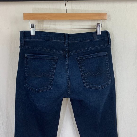 7 For All Mankind Gwenevere Skinny Jean in Dark Blue Denim Wash - Picture 6 of 8
